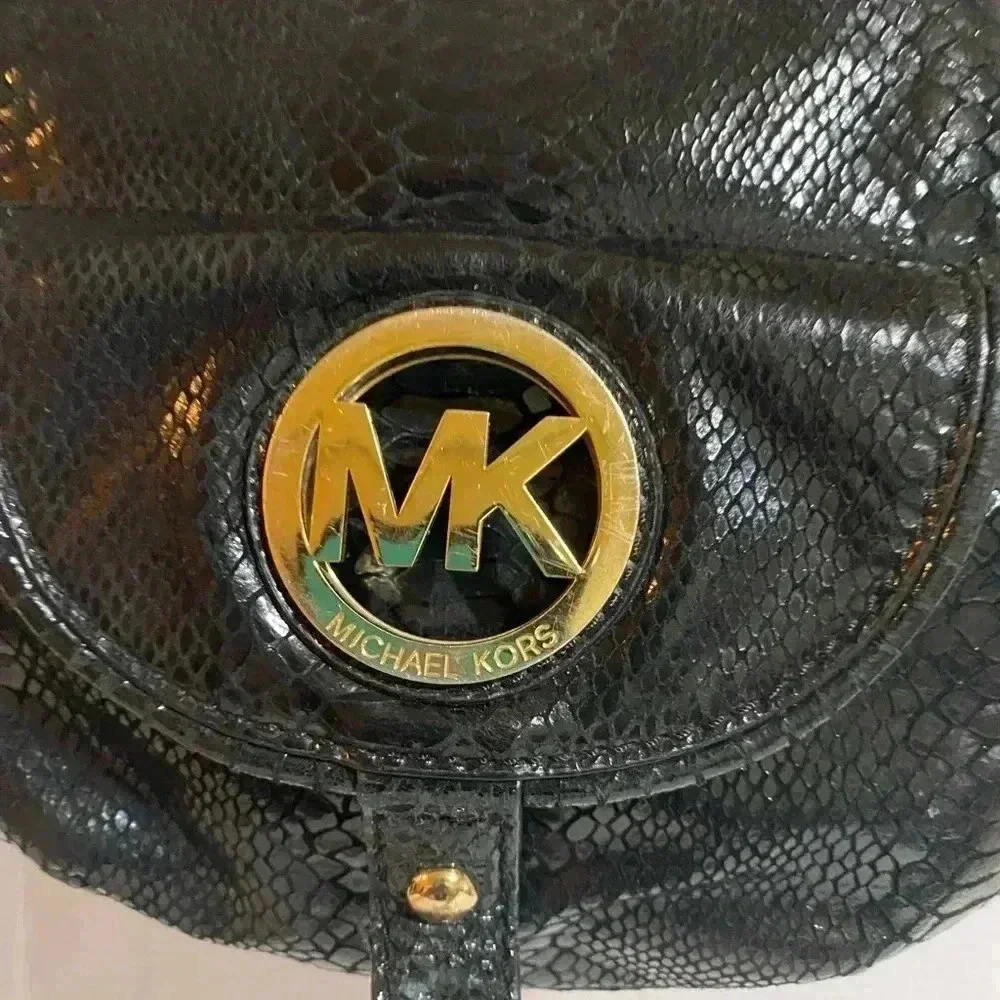 Michael kors snakeskin leather snakeskin embossed satchel handbag